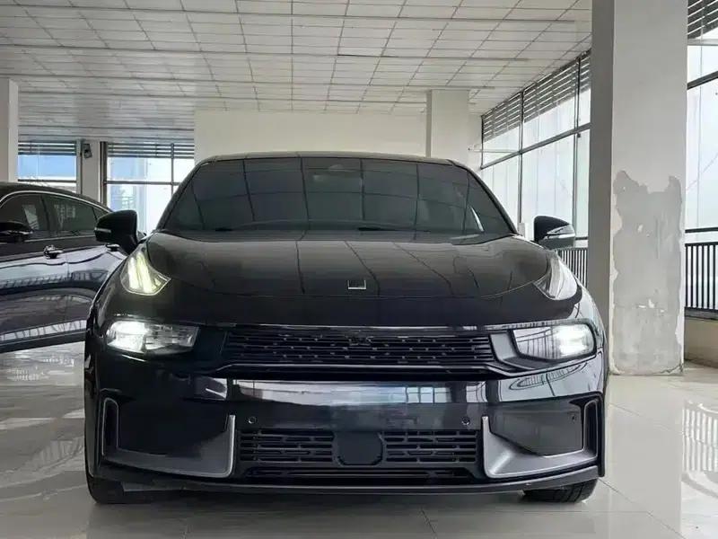 Lynk & Co 03 2019 1.5TD DCT Pro Edition — миниатюра 2