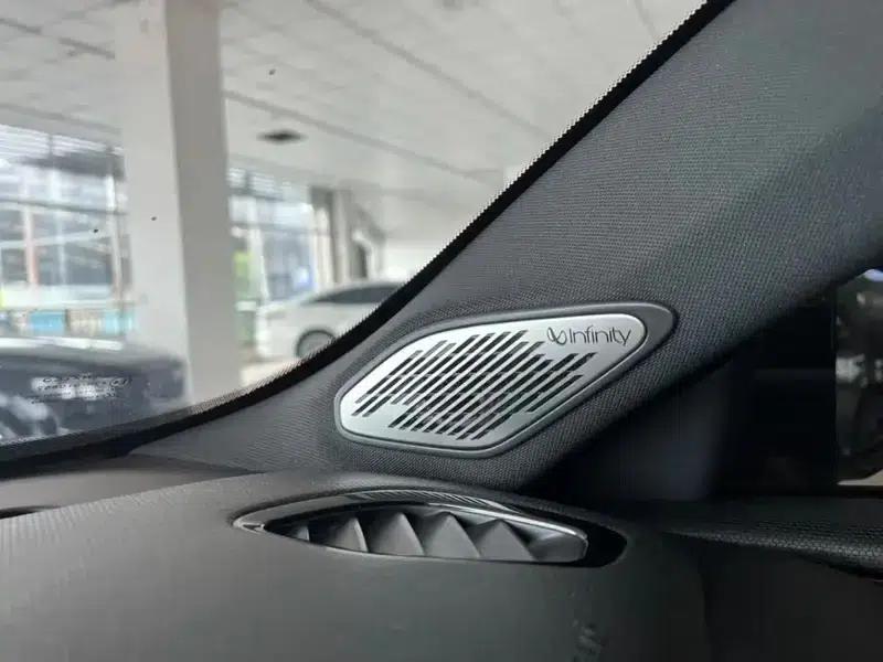 Lynk & Co 03 2019 1.5TD DCT Pro Edition — миниатюра 6