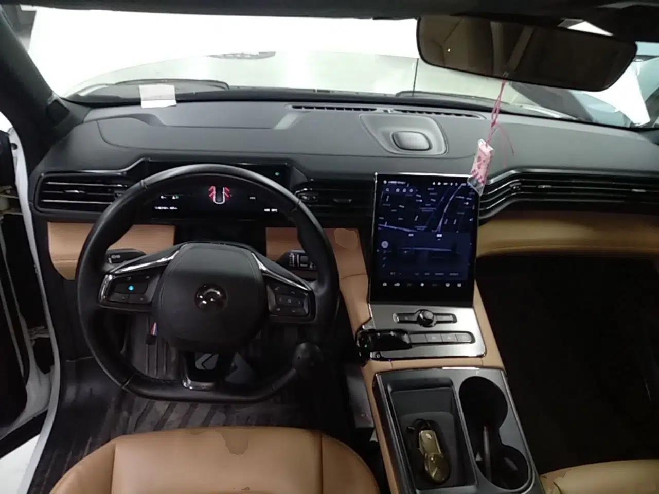 Nio ES6 2020 420 km Sport Edition — миниатюра 12