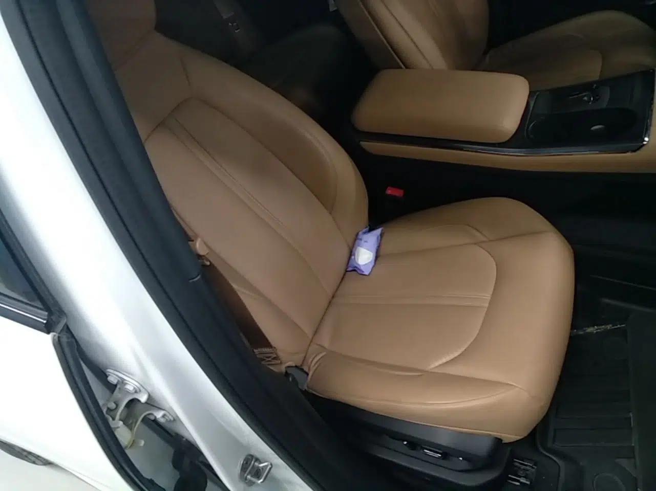 Nio ES6 2020 420 km Sport Edition — миниатюра 19
