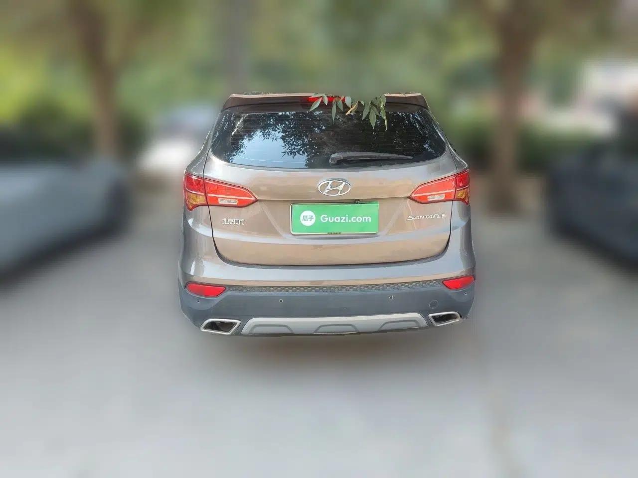 Hyundai Santa Fe 2013 2.4L Automatic Two-Wheel Drive Smart Version — миниатюра 5