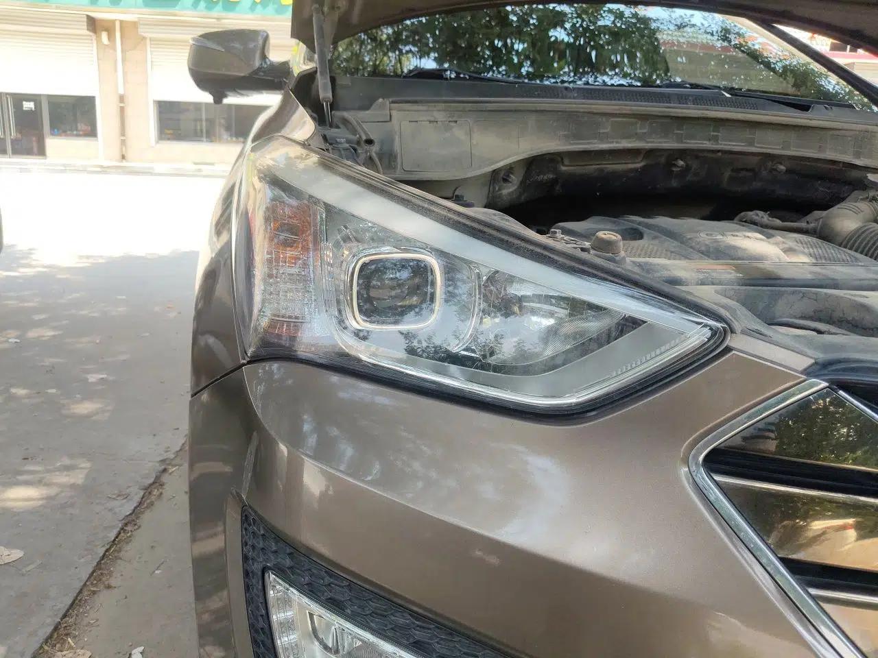 Hyundai Santa Fe 2013 2.4L Automatic Two-Wheel Drive Smart Version — миниатюра 7
