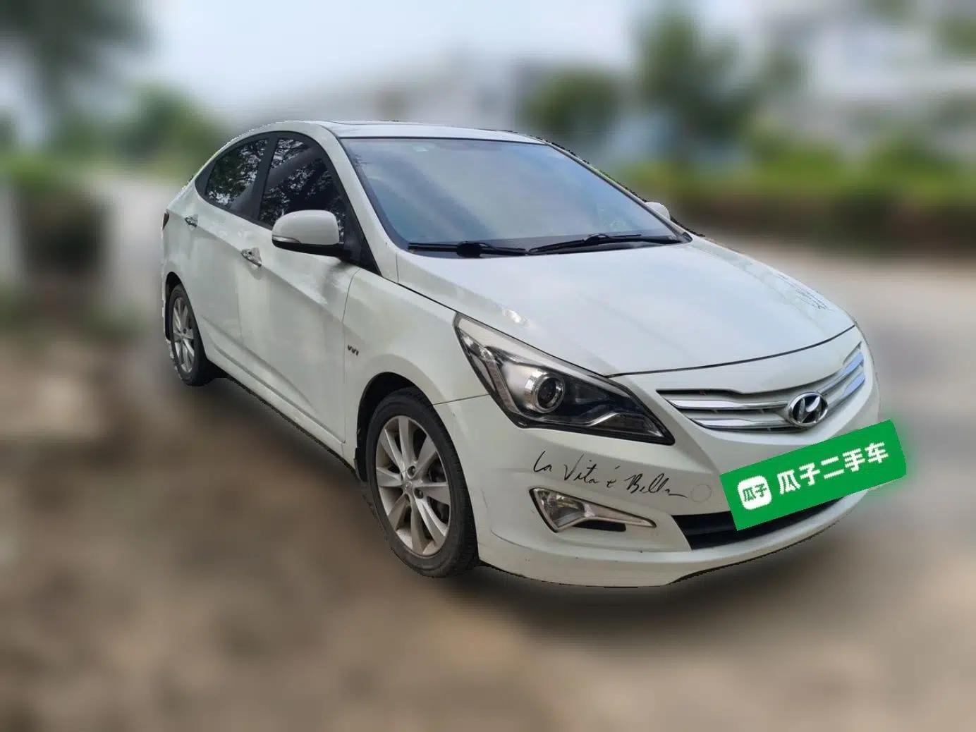 Hyundai Verna (older generation) 2014 1.4L Manual Top-Tier Model TOP — миниатюра 3