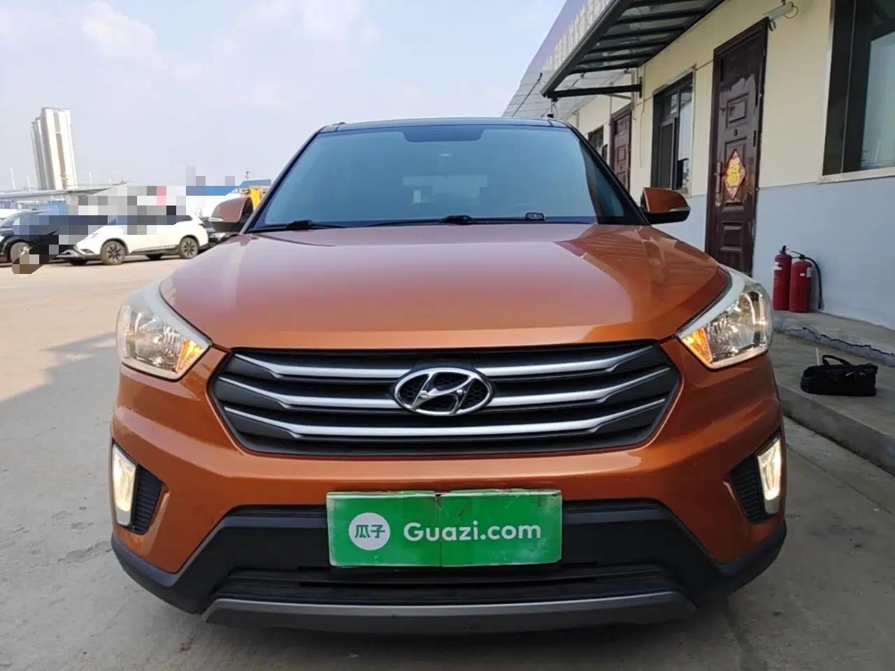 Hyundai ix25 2015 1.6L Automatic Two-Wheel Drive Smart GLS Trim — миниатюра 2