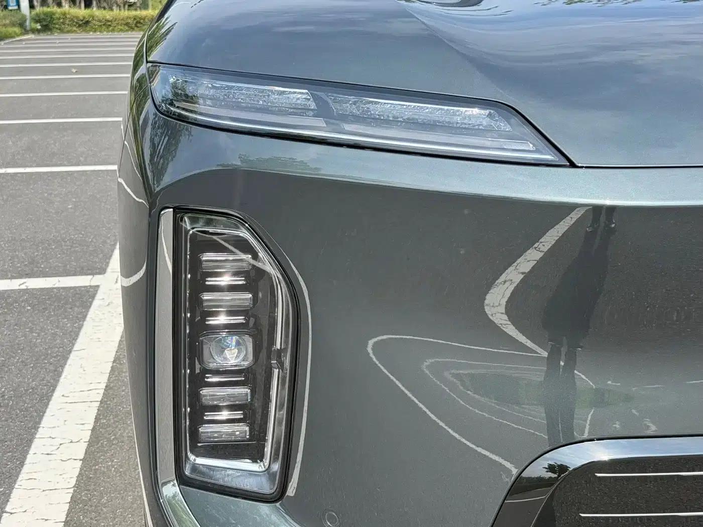 NIO ES9 2026 Model 102kWh Executive Island Signature Edition — миниатюра 25