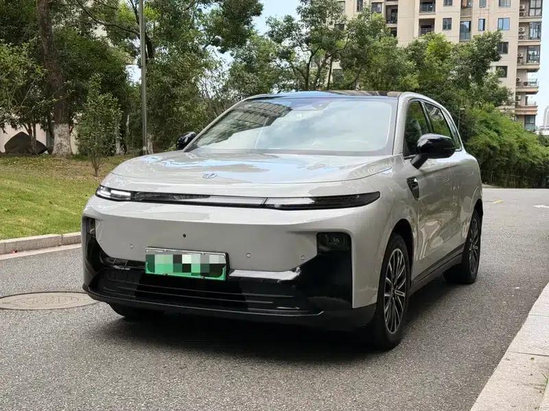 Leapmotor B10 2025 Model 510 Enjoy Edition — миниатюра 1