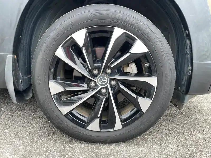Mazda CX-50 2023 2.5L Automatic Premium Edition — миниатюра 7