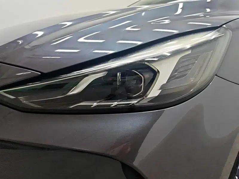 MG5 2021 Facelift 180DVVT CVT Youth Luxury Edition — миниатюра 12
