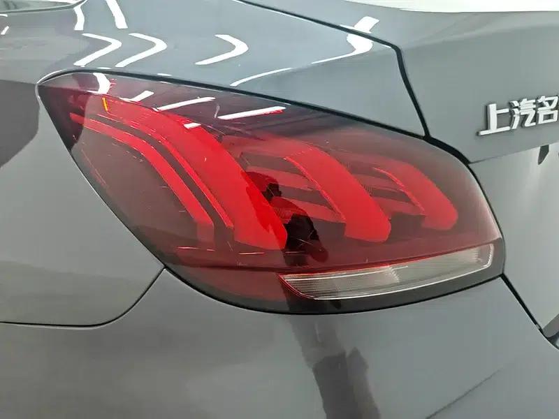 MG5 2021 Facelift 180DVVT CVT Youth Luxury Edition — миниатюра 13