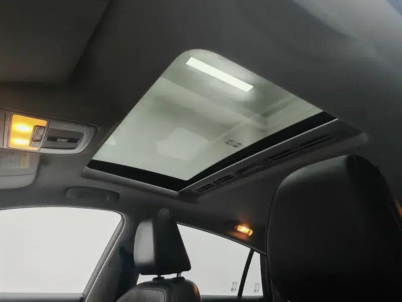 MG5 2021 Facelift 180DVVT CVT Youth Luxury Edition — миниатюра 19