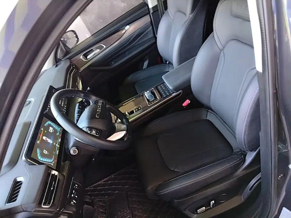 EXEED Lanyue 2021 400T Four-Wheel Drive Starlight Pro Edition 7 Seats — миниатюра 17