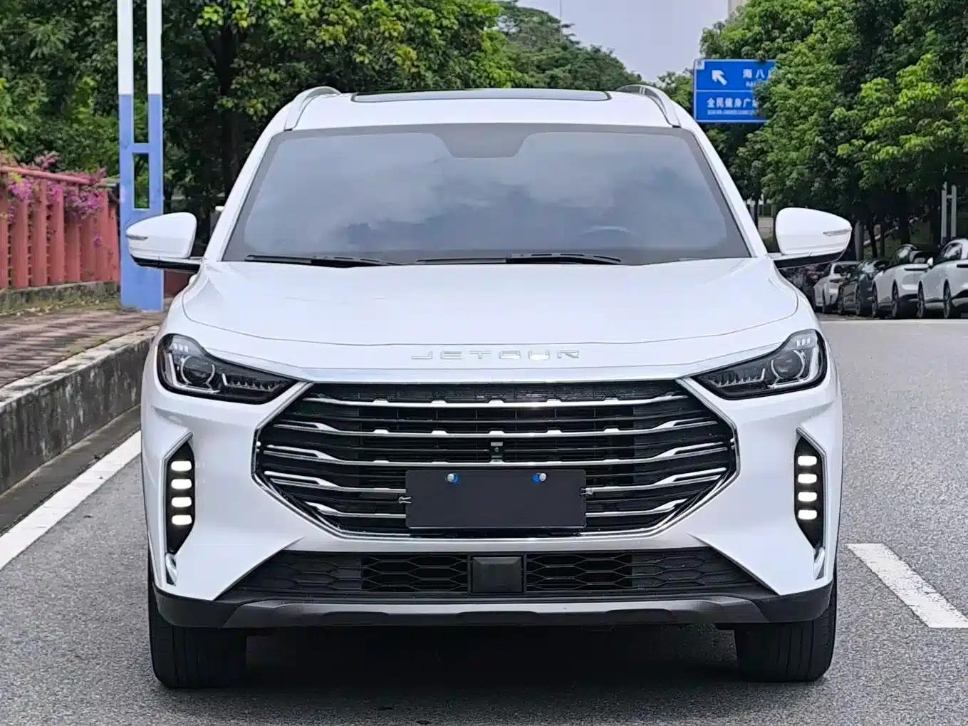 Jetour X70 PLUS 2021 1.5T DCT Mountain PRO 7-seater — миниатюра 4
