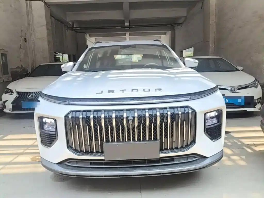 Jetour X70 PLUS 2026 1.5T DCT Flagship 5-seater — миниатюра 3