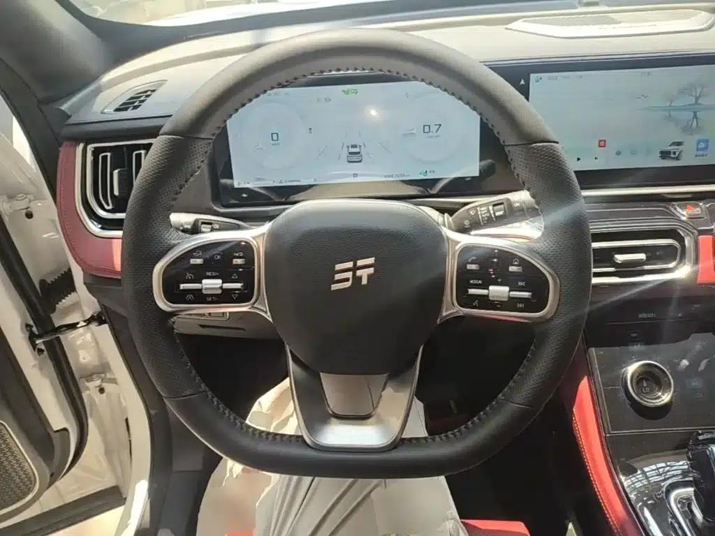 Jetour X70 PLUS 2026 1.5T DCT Flagship 5-seater — миниатюра 7