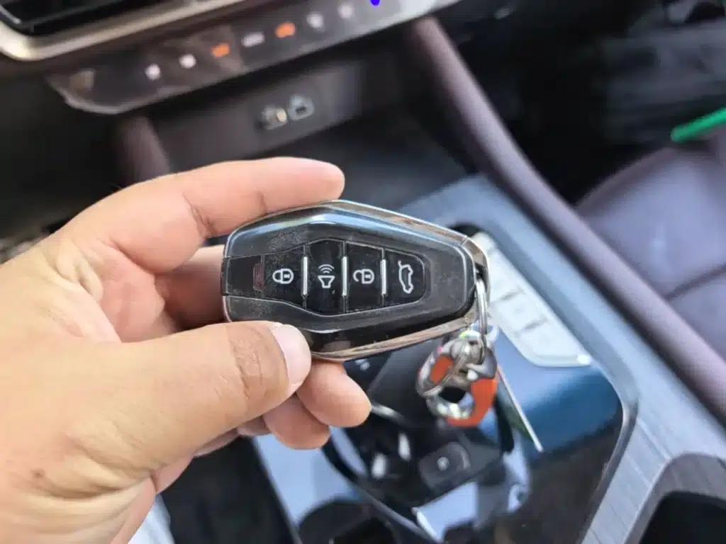 Jetour X90 PLUS 2024 1.6TD DCT Villa 5-seater — миниатюра 9