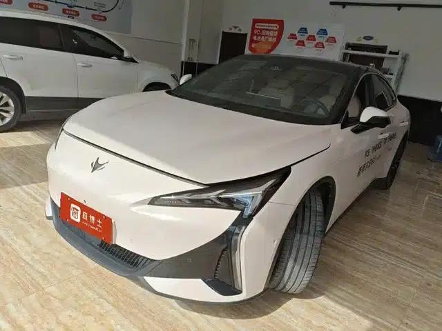 Geely Alphard S5 2024 Model, 708MAX 200kW