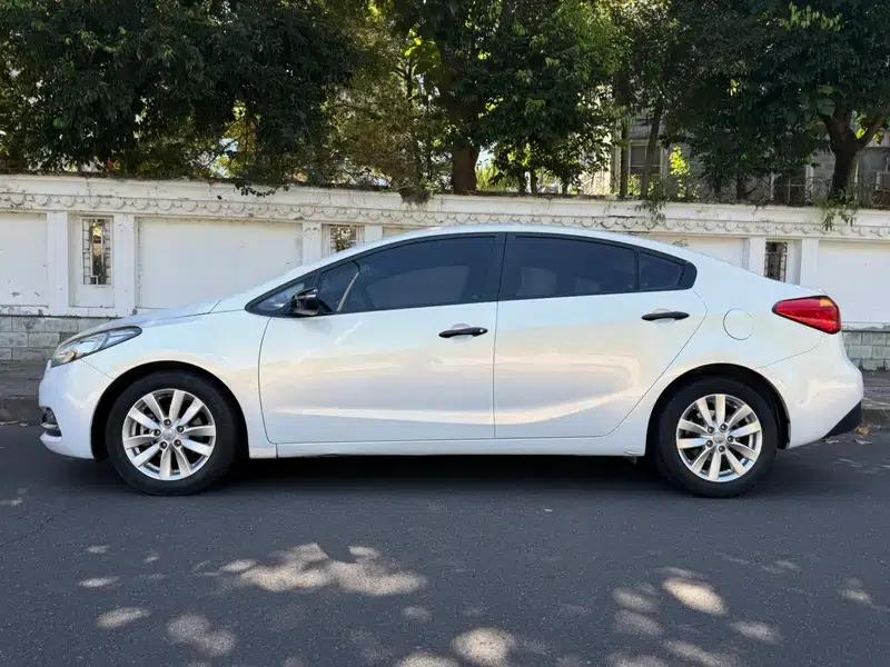 Kia K3 2015 1.6L Automatic GLS — миниатюра 3