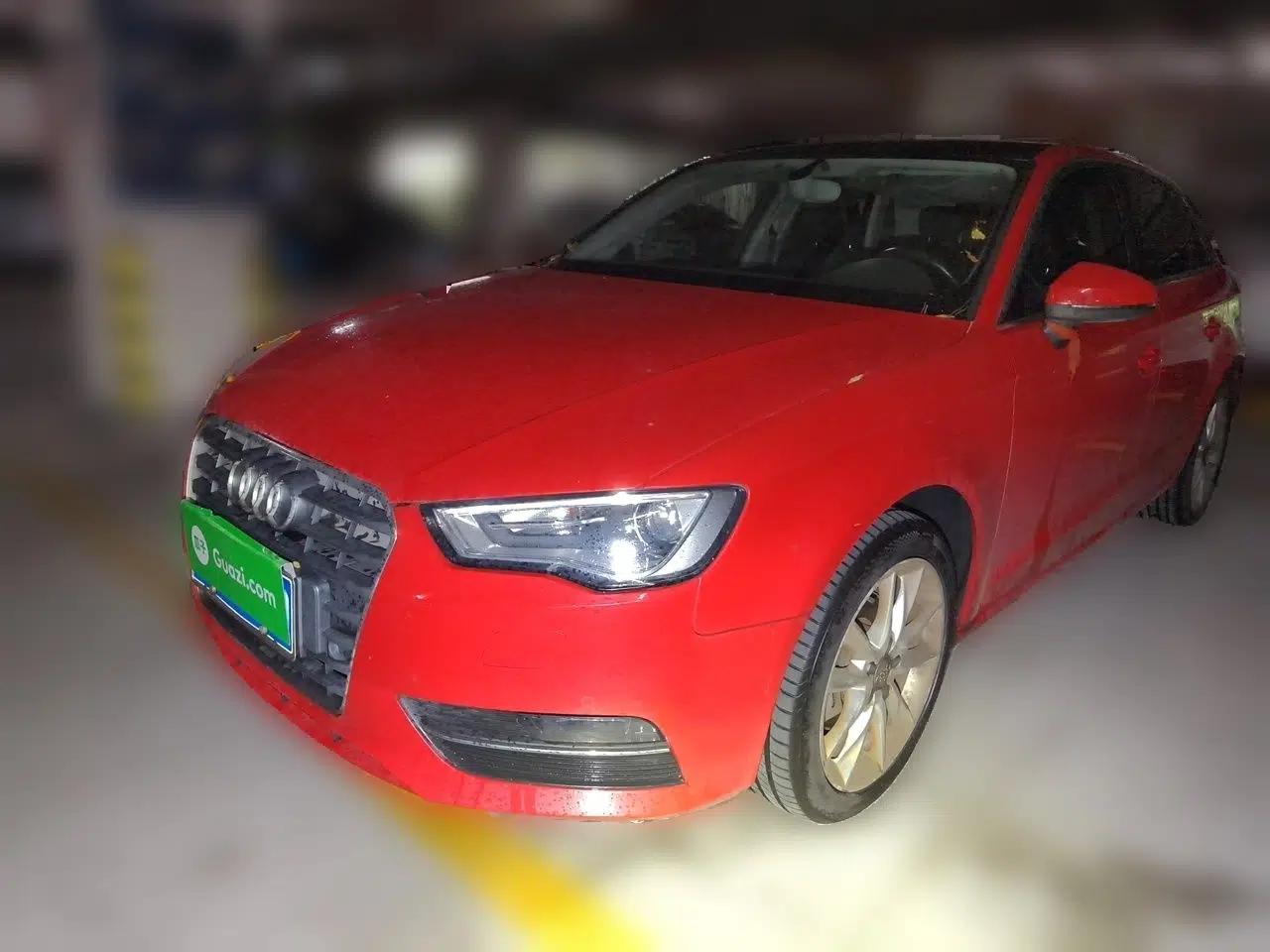 Audi A3 2014 Sportback 35 TFSI Automatic Comfort Model — миниатюра 1