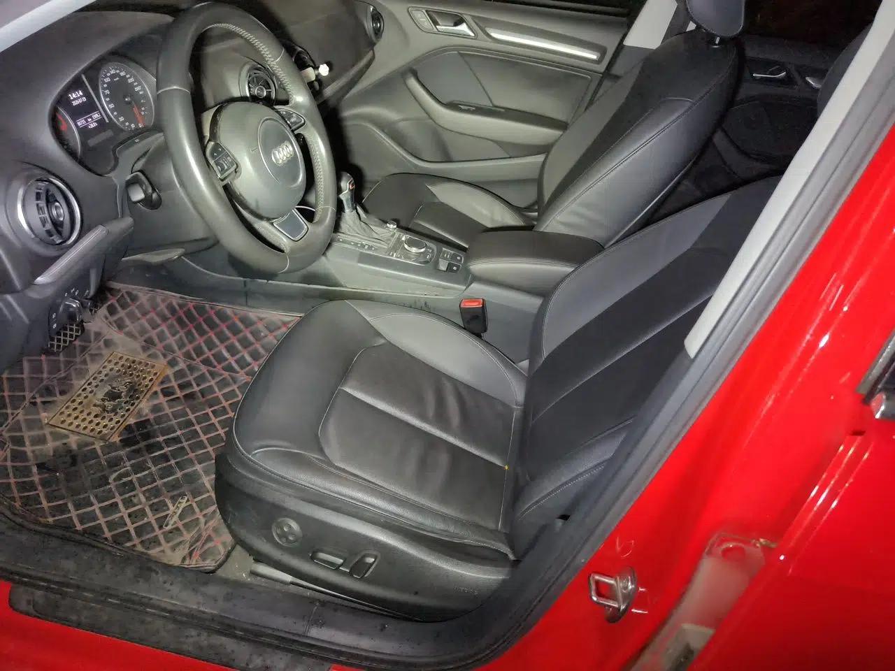 Audi A3 2014 Sportback 35 TFSI Automatic Comfort Model — миниатюра 15