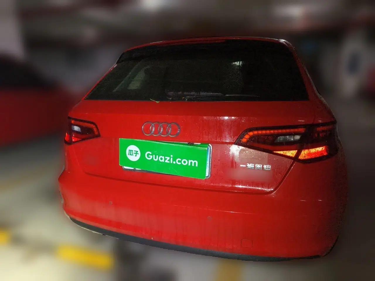 Audi A3 2014 Sportback 35 TFSI Automatic Comfort Model — миниатюра 5
