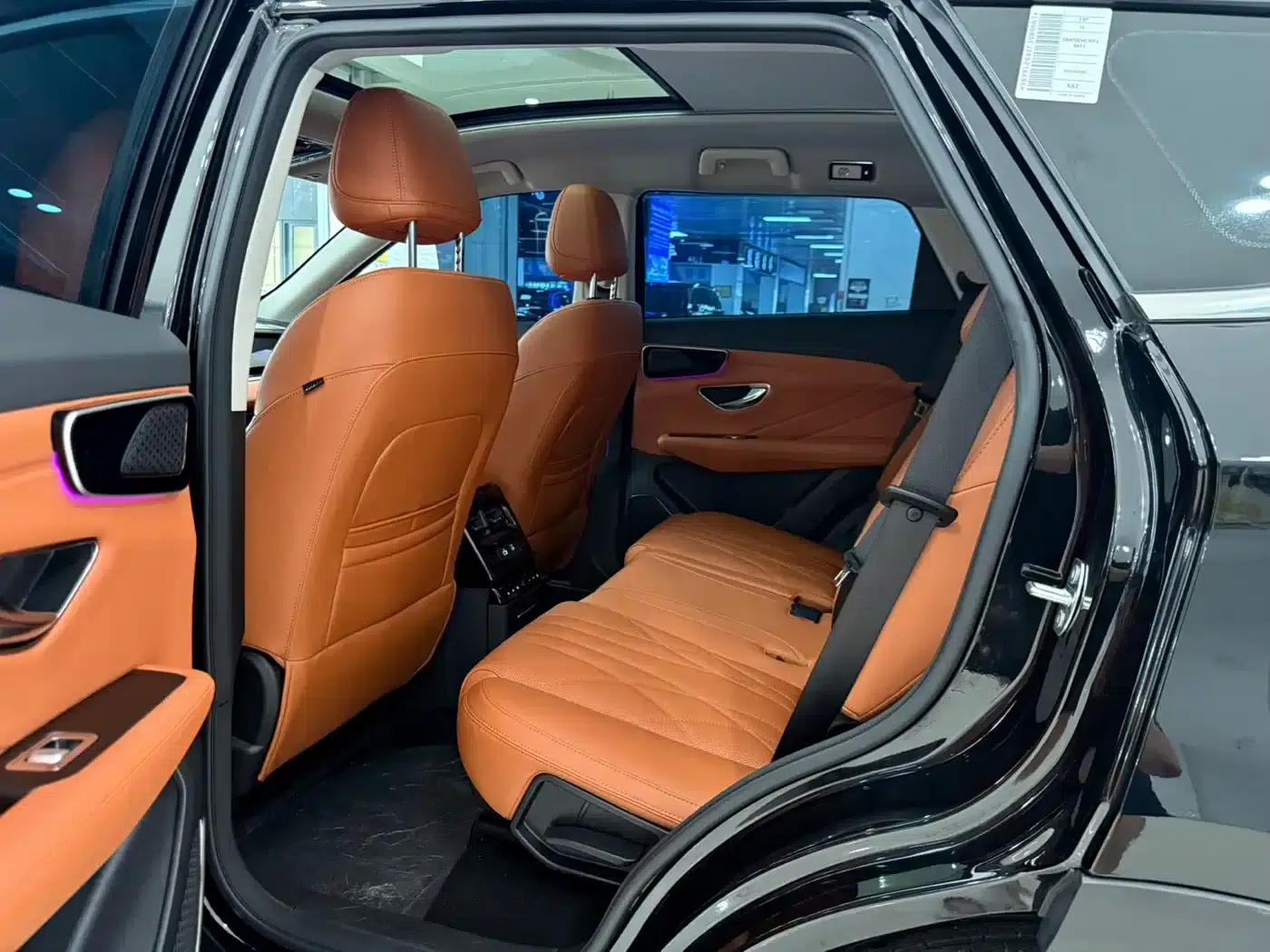Jetour Mountain & Sea L7 2024 Model 1.5T 120km MAX+ 7-Seater — миниатюра 7