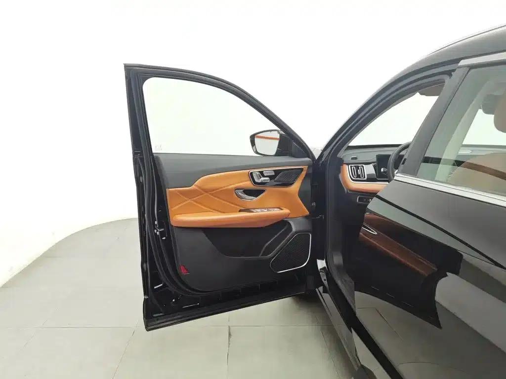 Jetour Mountain & Sea L7 2024 Model 1.5T 120km MAX+ 5-Seater — миниатюра 8
