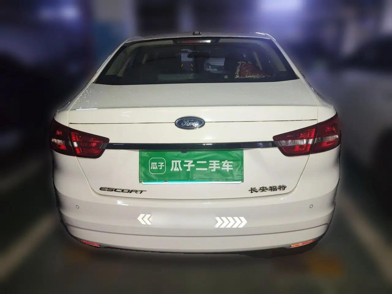 Ford Escort 2017 Happiness Edition 1.5L Automatic Fashion Version — миниатюра 5
