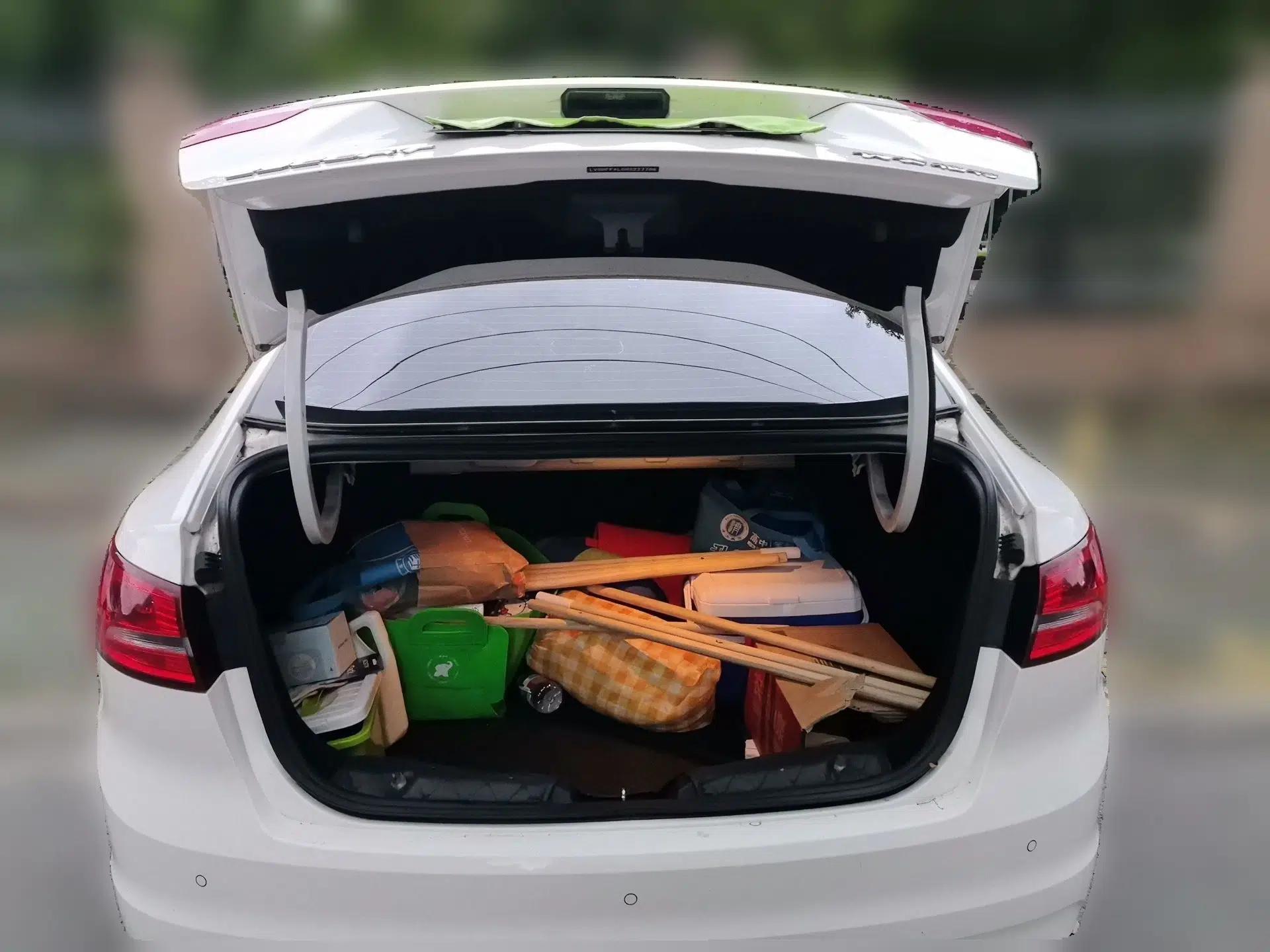 Ford Escort 2017 1.5L Automatic Comfort Model — миниатюра 19