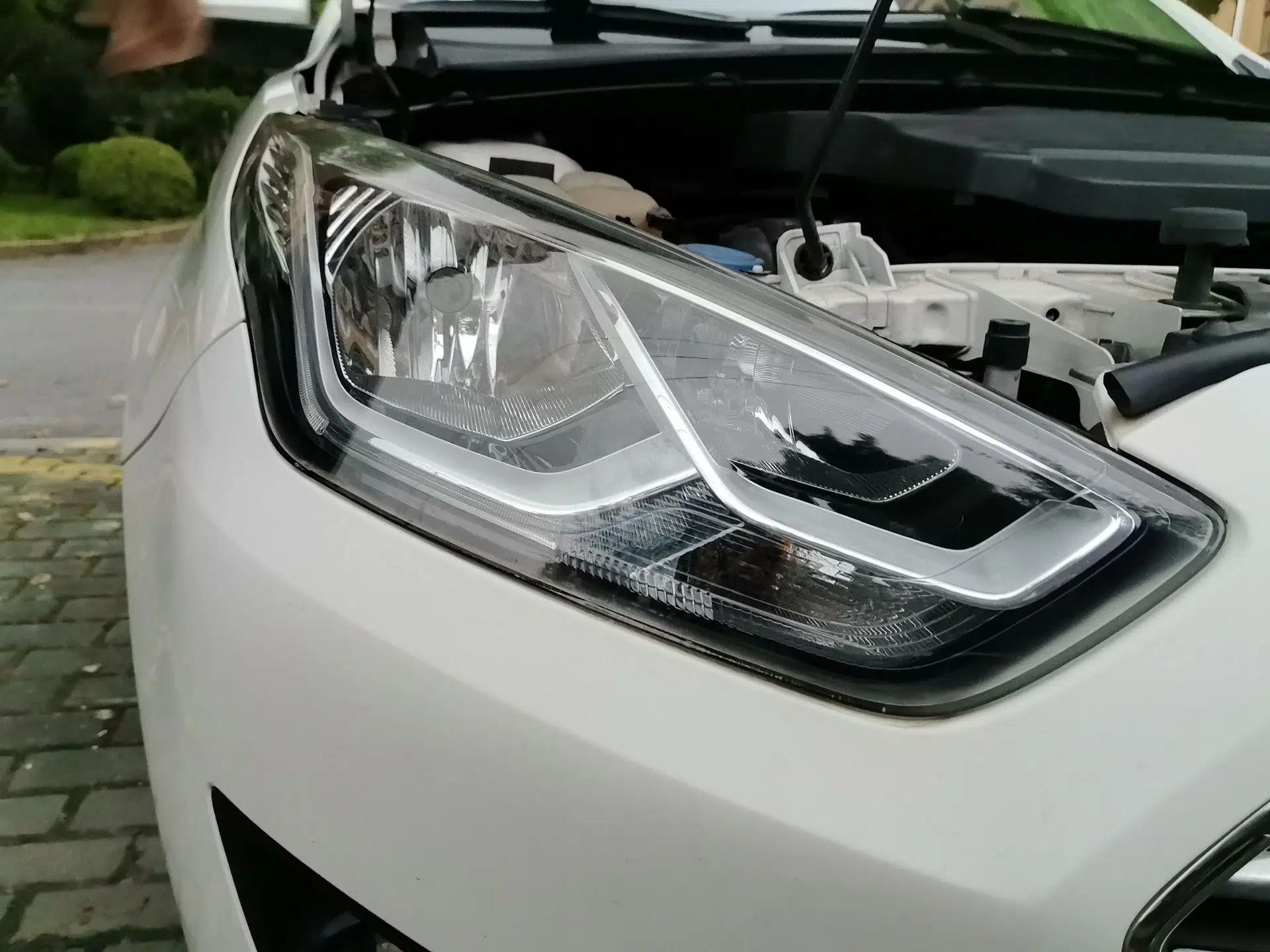 Ford Escort 2017 1.5L Automatic Comfort Model — миниатюра 7