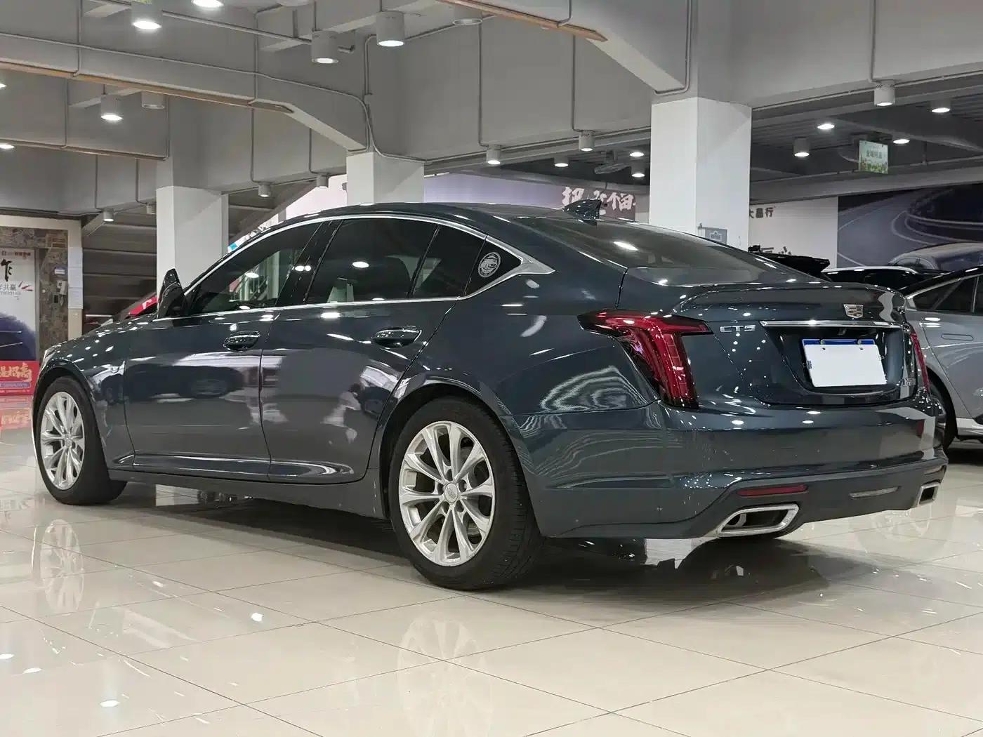 2021 Cadillac CT5 28T Luxury — миниатюра 4