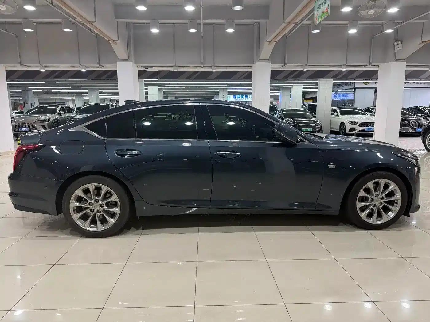 2021 Cadillac CT5 28T Luxury — миниатюра 6