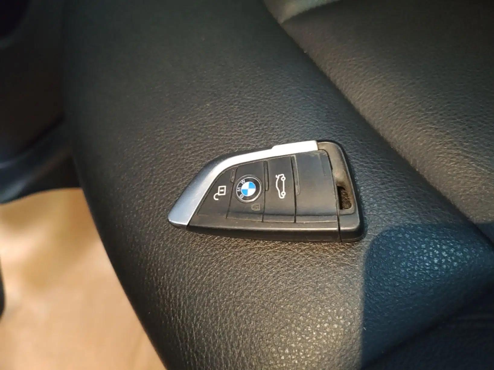 BMW X1 2019 sDrive20Li Leading Model — миниатюра 28