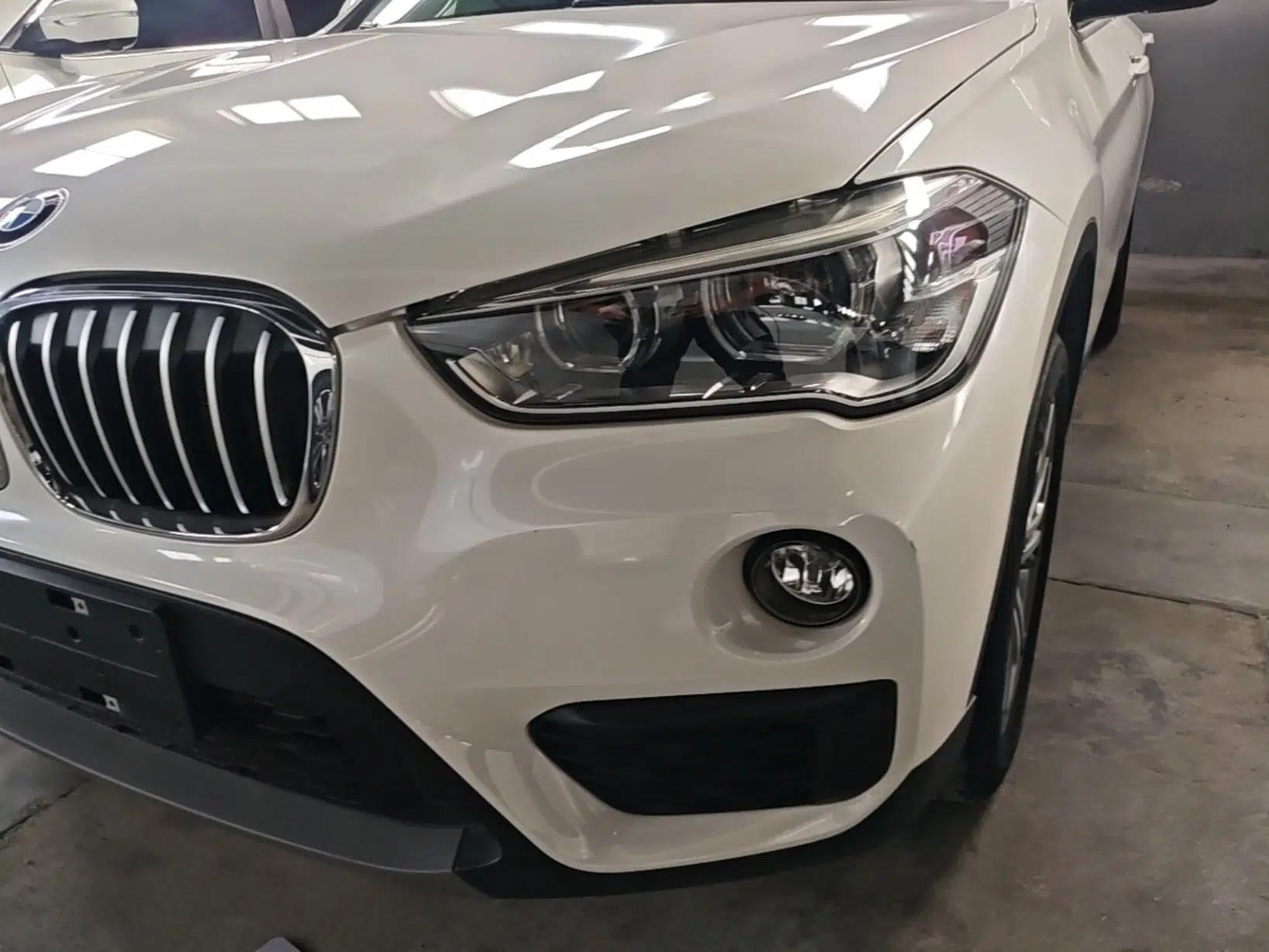 BMW X1 2019 sDrive20Li Leading Model — миниатюра 8