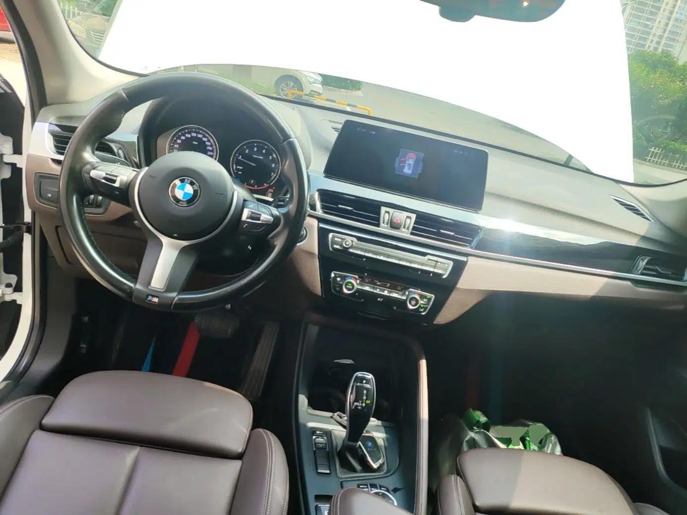 BMW X1 2021 Restyled sDrive25Li Leading Edition — миниатюра 17