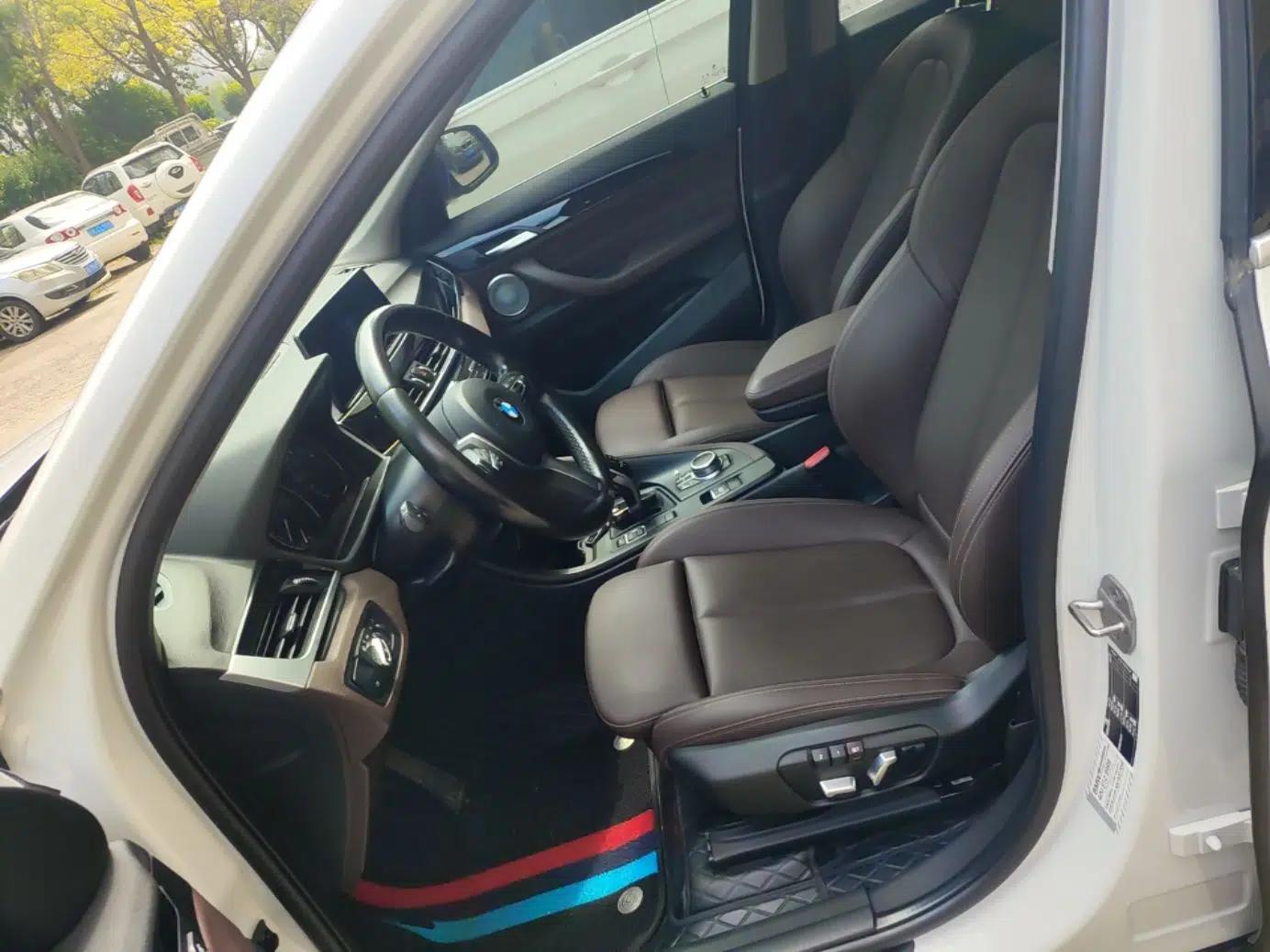 BMW X1 2021 Restyled sDrive25Li Leading Edition — миниатюра 22