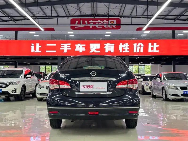 Nissan Sylphy 2012 Classic 1.6XL Automatic Deluxe Edition — миниатюра 5