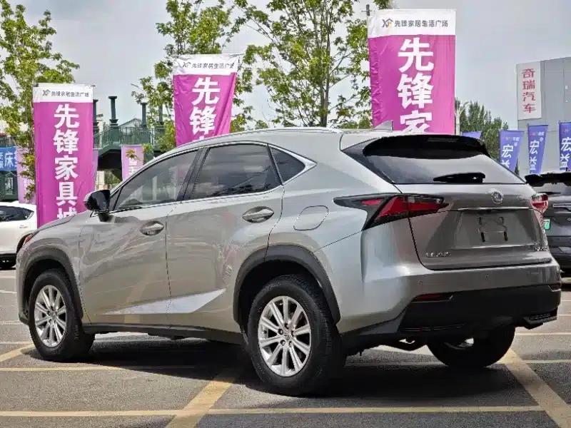 Lexus NX 2016 200 AWD Sport Edition — миниатюра 4