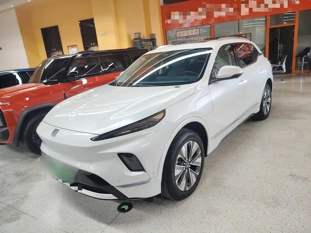 Buick E5 2025 Model 620KM Prestige Edition — миниатюра 1