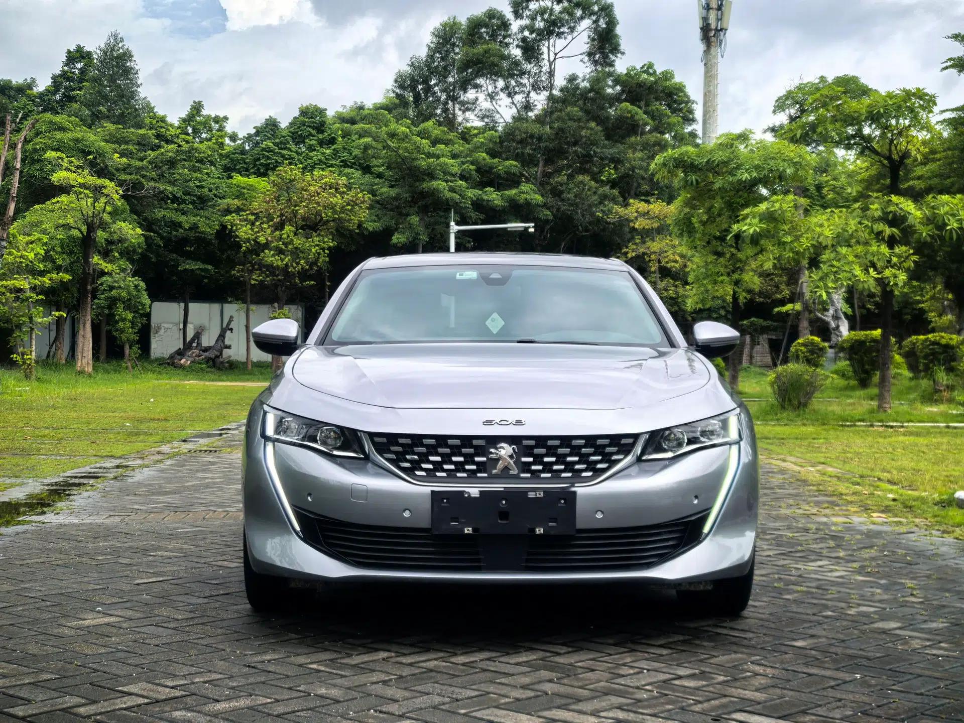 Peugeot 508 2022 508L 400THP PureTech Driving Control Edition — миниатюра 12