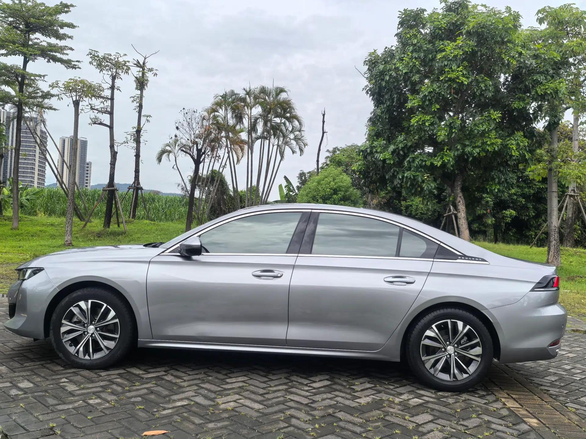 Peugeot 508 2022 508L 400THP PureTech Driving Control Edition — миниатюра 16