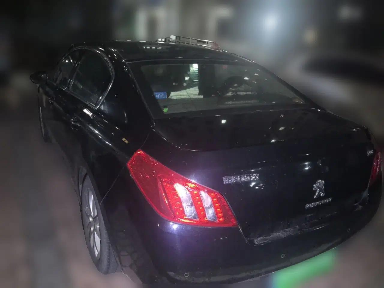 Peugeot 508 2013 2.0L 2nd Anniversary Edition with Automatic Sunroof – Classic Version — миниатюра 4