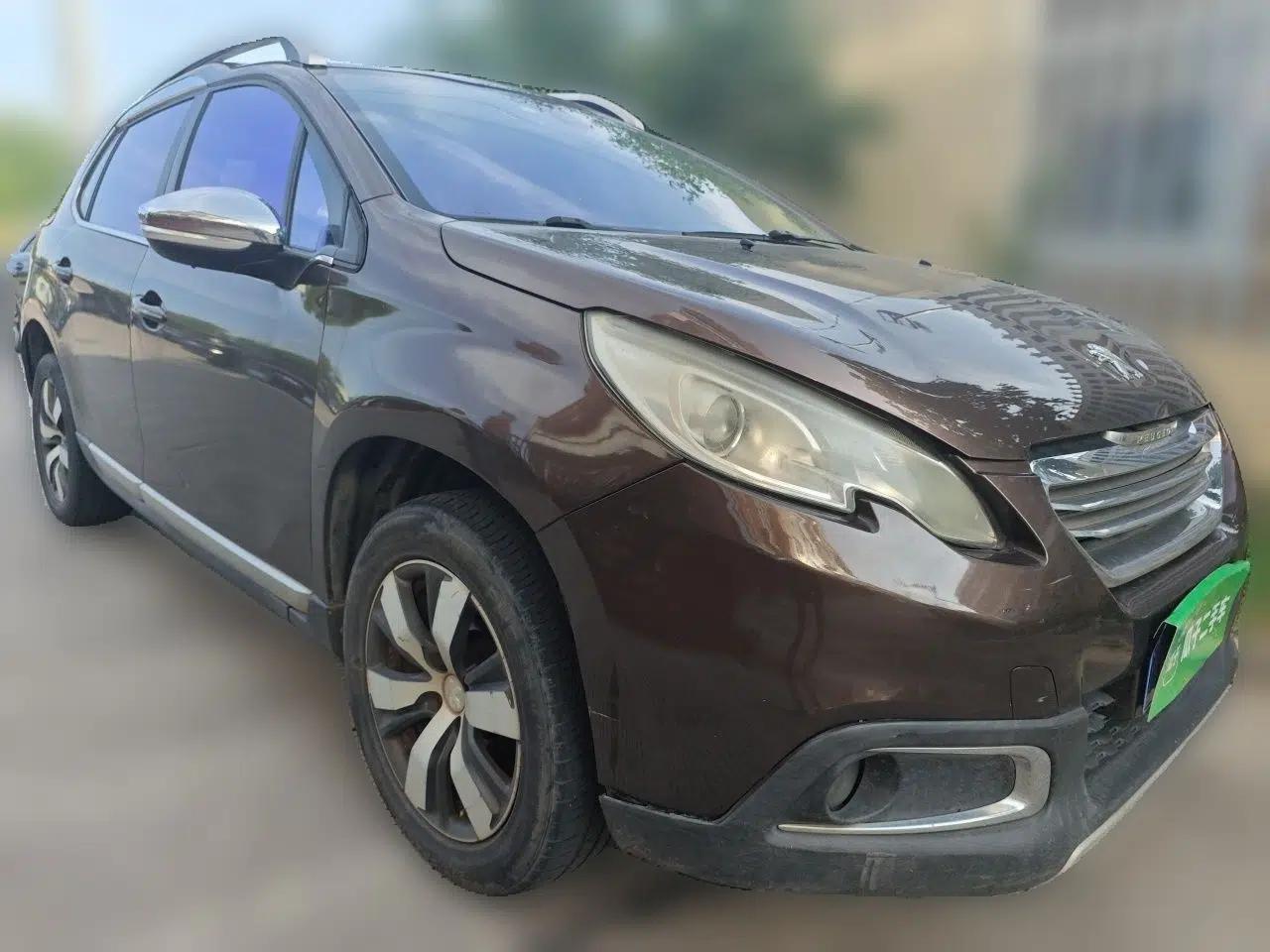 Peugeot 2008 2014 1.6L Automatic Navigation Edition — миниатюра 3