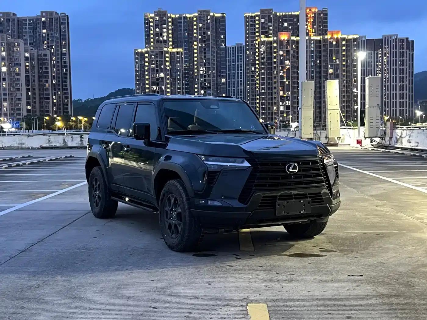Lexus GX 2024 Overtrail Peak Edition — миниатюра 3