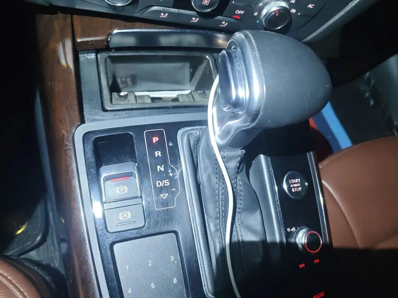 Audi A6L 2014 TFSI Standard Model — миниатюра 14