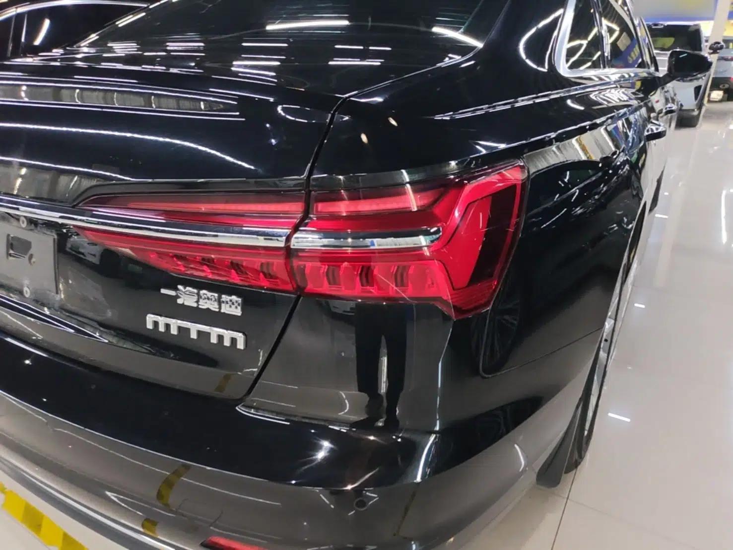 Audi A6L 2019 40 TFSI Luxury Prestige Edition — миниатюра 9