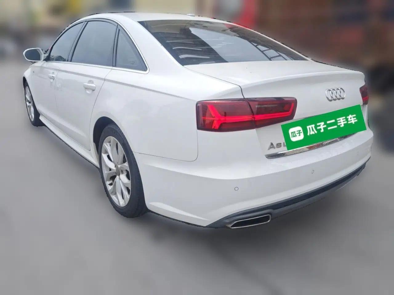 Audi A6L 2018 30th Anniversary Edition 35 TFSI Fashion Model — миниатюра 4
