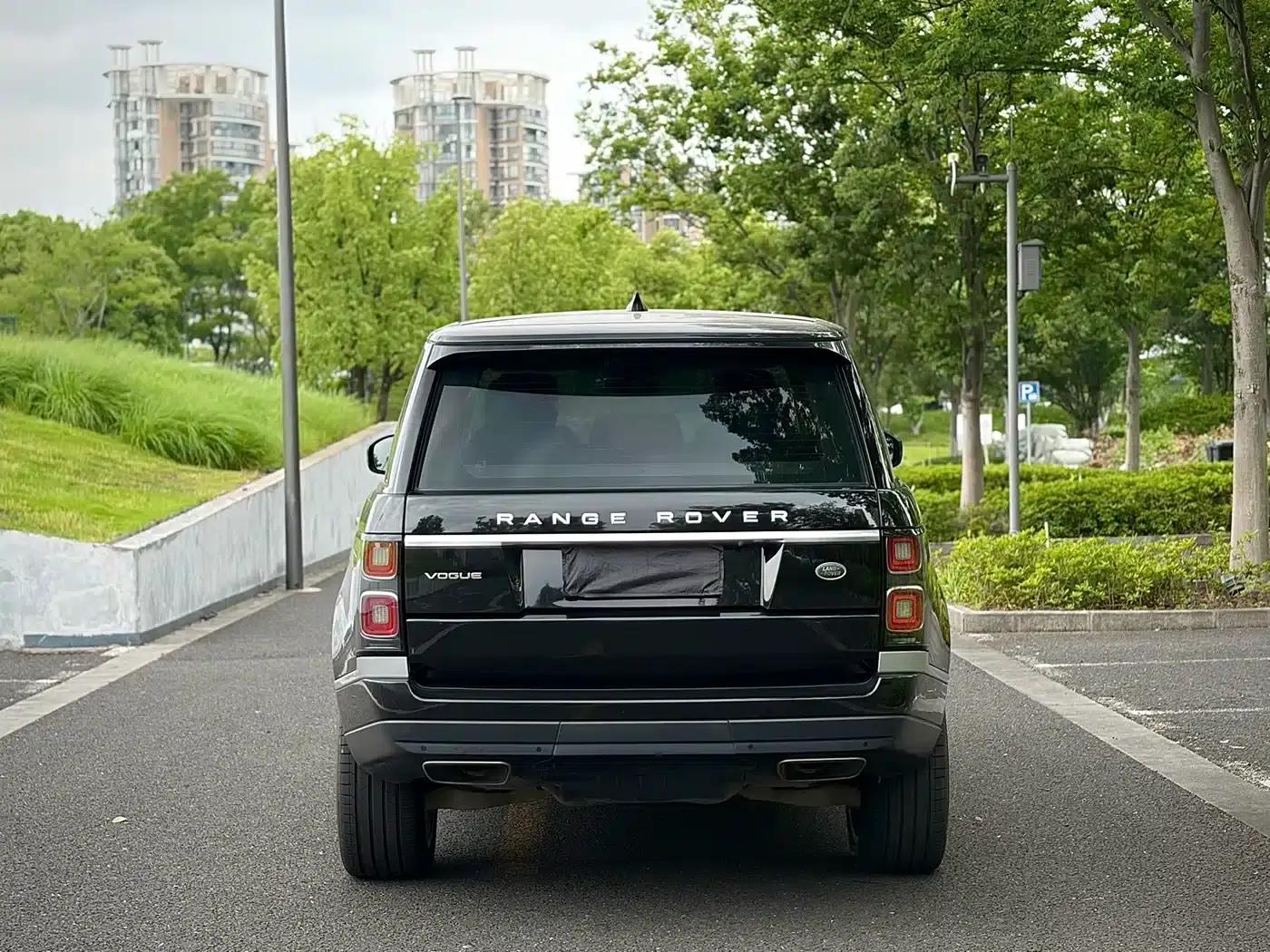 Range Rover 2020 3.0 L6 Legendary Long Wheelbase — миниатюра 3