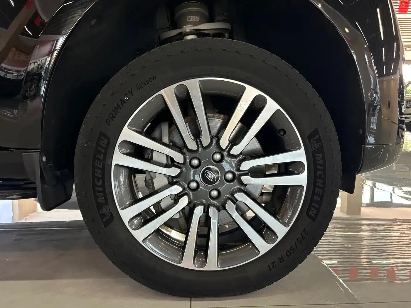 Range Rover 2023 3.0 L6 400PS Grand 7-Seat Extended Edition — миниатюра 45