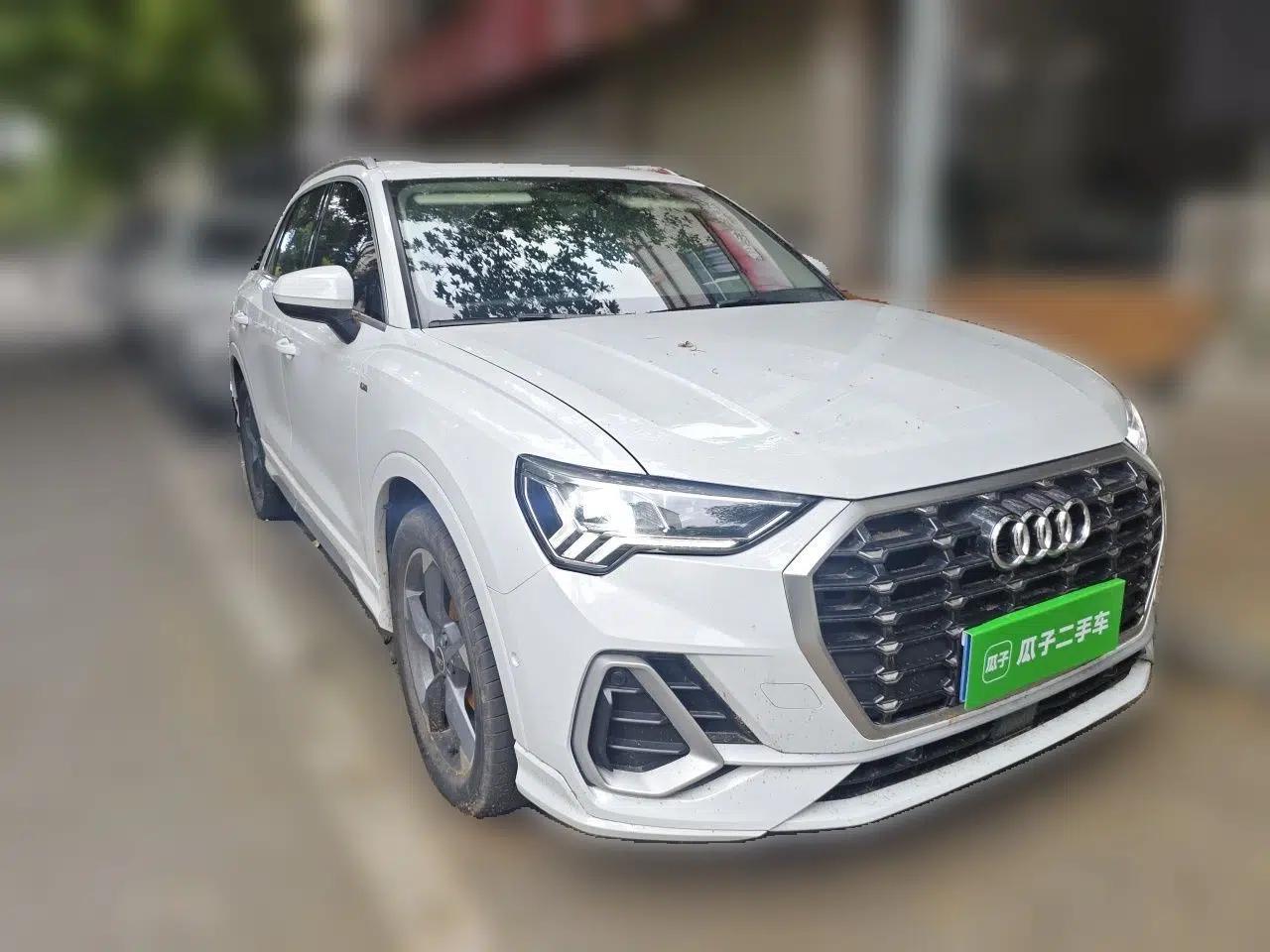 Audi Q3 2021 35 TFSI Fashion Dynamic Model — миниатюра 3