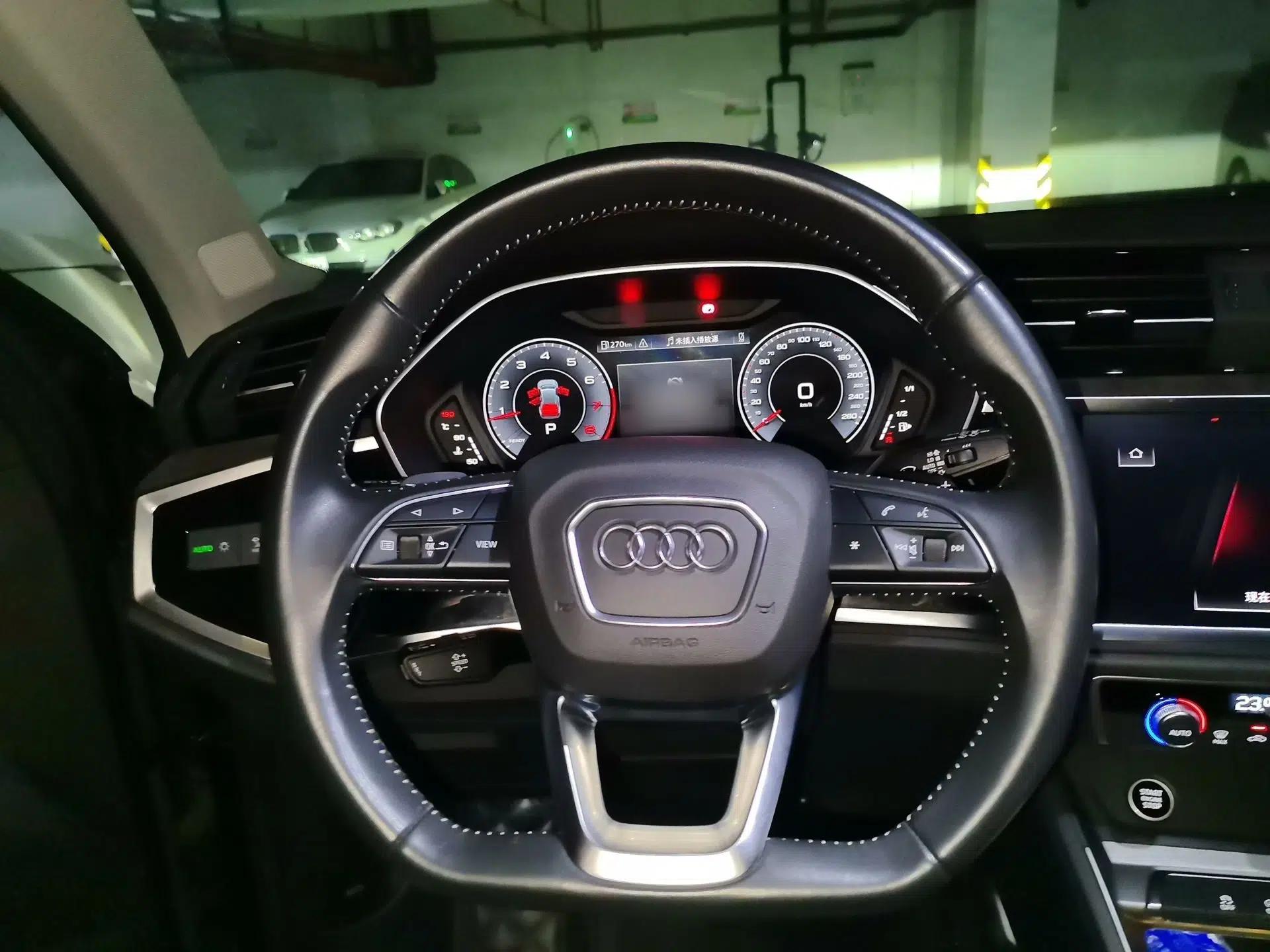 Audi Q3 2021 35 TFSI Fashion Dynamic Model — миниатюра 10